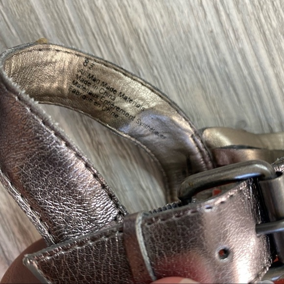 NWT Mossimo waylon cute pewter colored strappy caged wedge cork sandal Size 8.5 - Picture 8 of 14